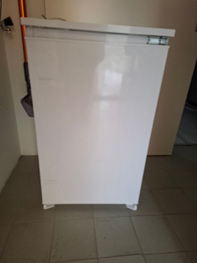 inbouw koelkast Whirlpool, 100 tot 150 liter, 45 tot 60 cm, Ophalen, 85 tot 120 cm
