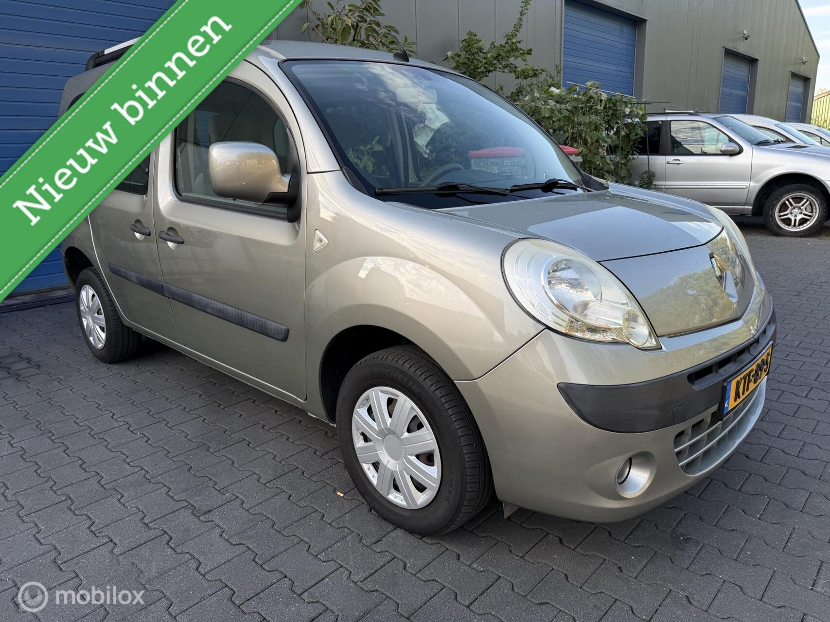 Renault Kangoo combi 1.6-16V Privilège / Tom Tom editie / A, Gebruikt, 4 cilinders, Bedrijf, Kangoo