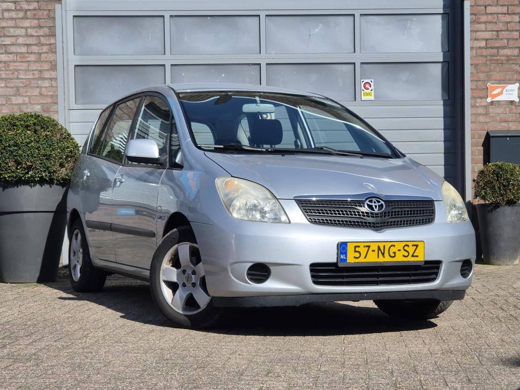 Toyota Corolla Verso 1.6 VVT-i Linea Terra Airco / Trekhaak, Voorwielaandrijving, Gebruikt, Zwart, 4 cilinders