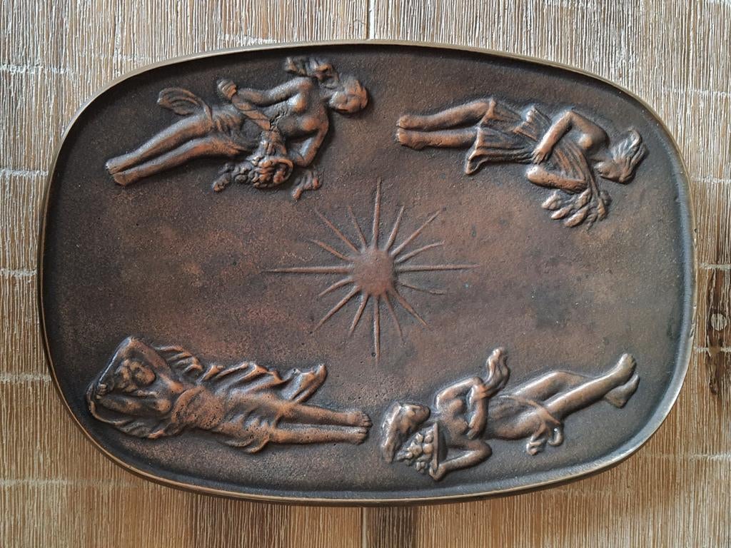 Art Deco Bronzen Schaal met Mythologische Figuren, Ophalen of Verzenden