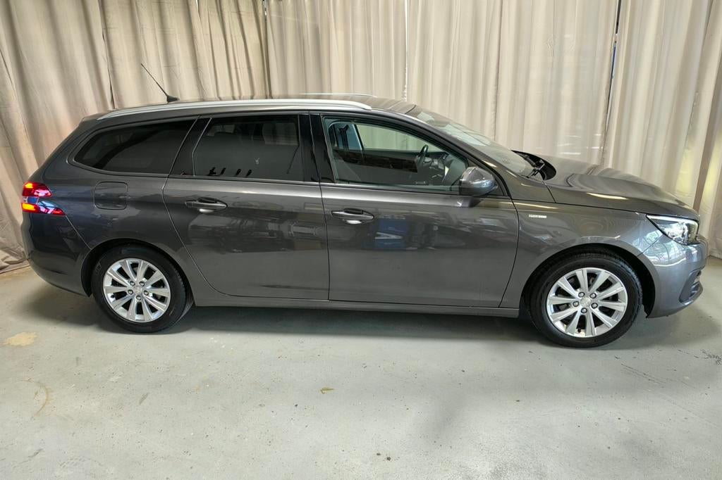 Peugeot 308 Style 1.2 Puretech 110pk S&S 2019 Grijs, Voorwielaandrijving, Stof, Zwart, 1199 cc