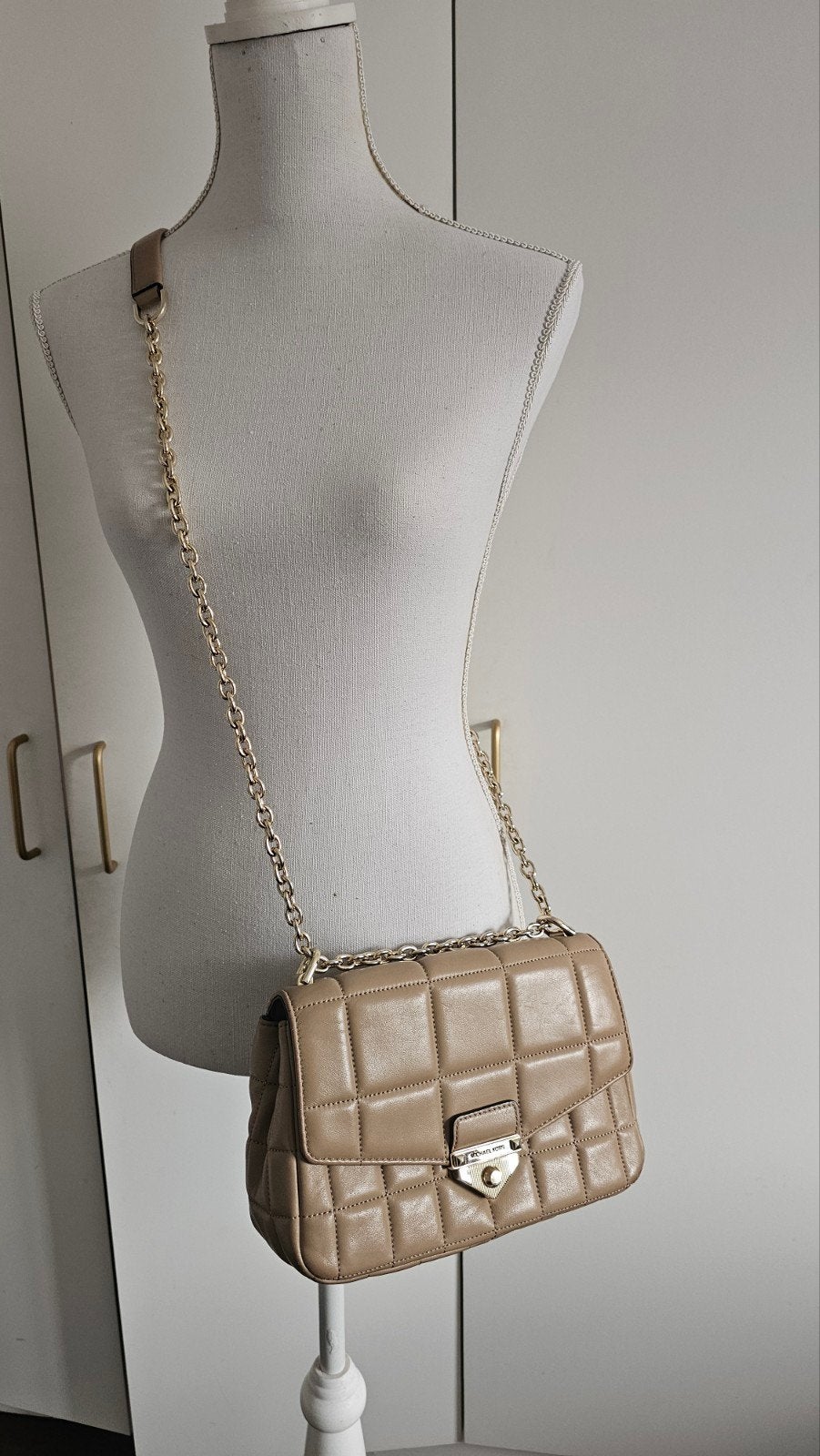 Michael Kors Soho Large Chain Schoudertas - Camel/Nude, Ophalen of Verzenden