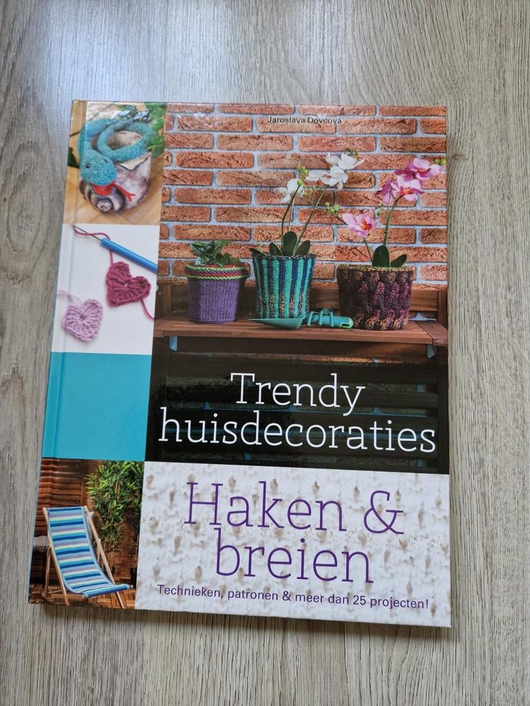 Haken & breienboek, Ophalen of Verzenden, Zo goed als nieuw, Haken, Patroon of Boek