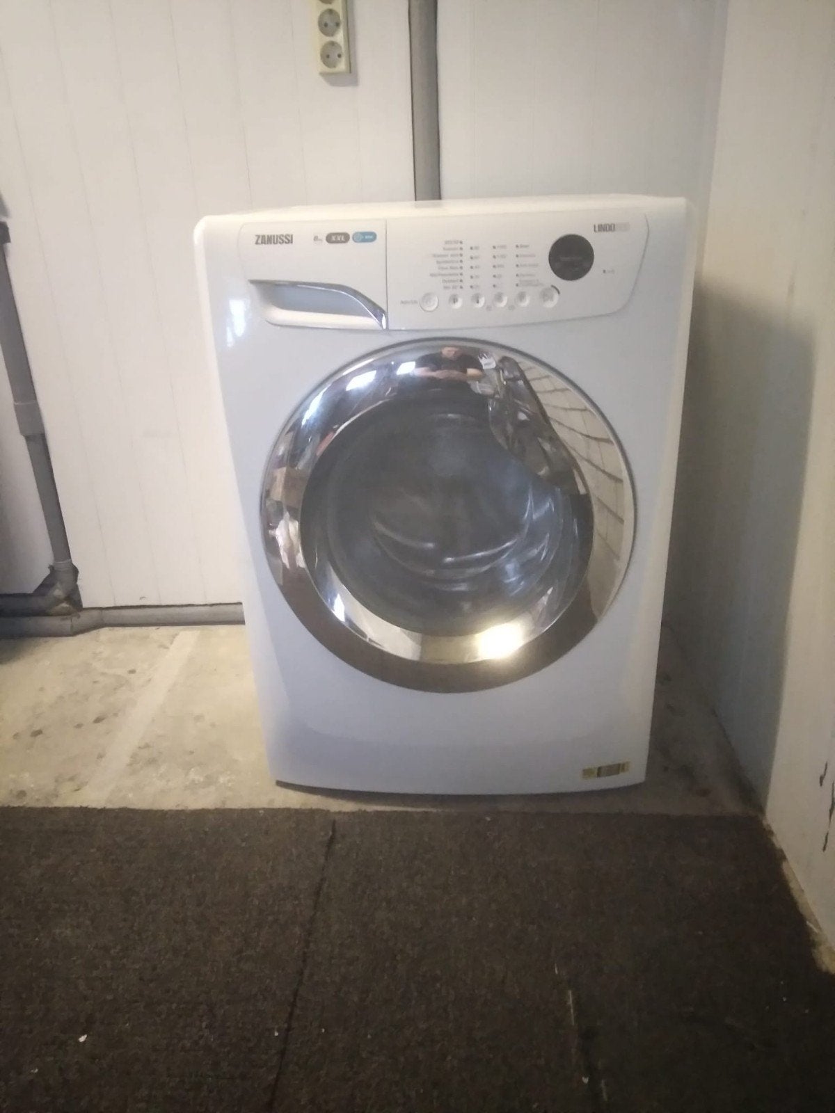 Zanussi Lindo 300 Wasmachine 8kg - ZWF81463WH, Witgoed en Apparatuur, 1200 tot 1600 toeren, 8 tot 10 kg, 85 tot 90 cm, Ophalen