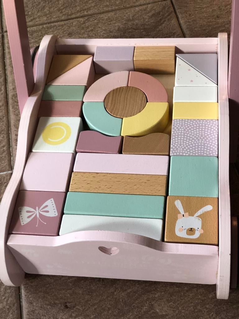 Lidlle duts houten blokken loopkarretje, Kinderen en Baby's, Speelgoed | Houten speelgoed, Zo goed als nieuw, Ophalen of Verzenden