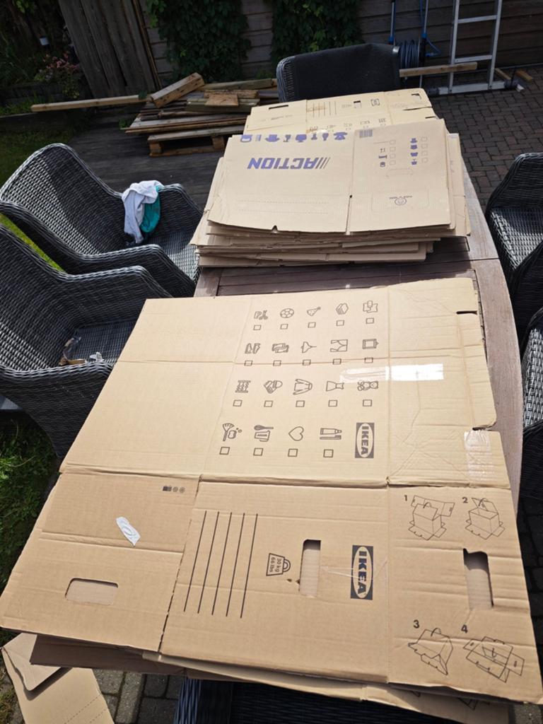 Verhuisdozen Ikea en Action - Gebruikt en Nieuw, Ophalen, 40 tot 60 cm, Opvouwbaar, 50 tot 75 cm