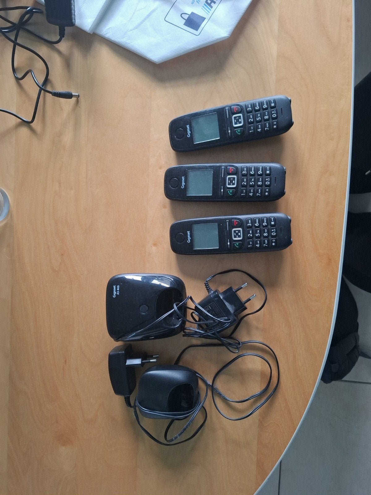 Gigaset draadloze telefoons + opladers, Ophalen of Verzenden, Gebruikt, 3 handsets, Stralingsarm