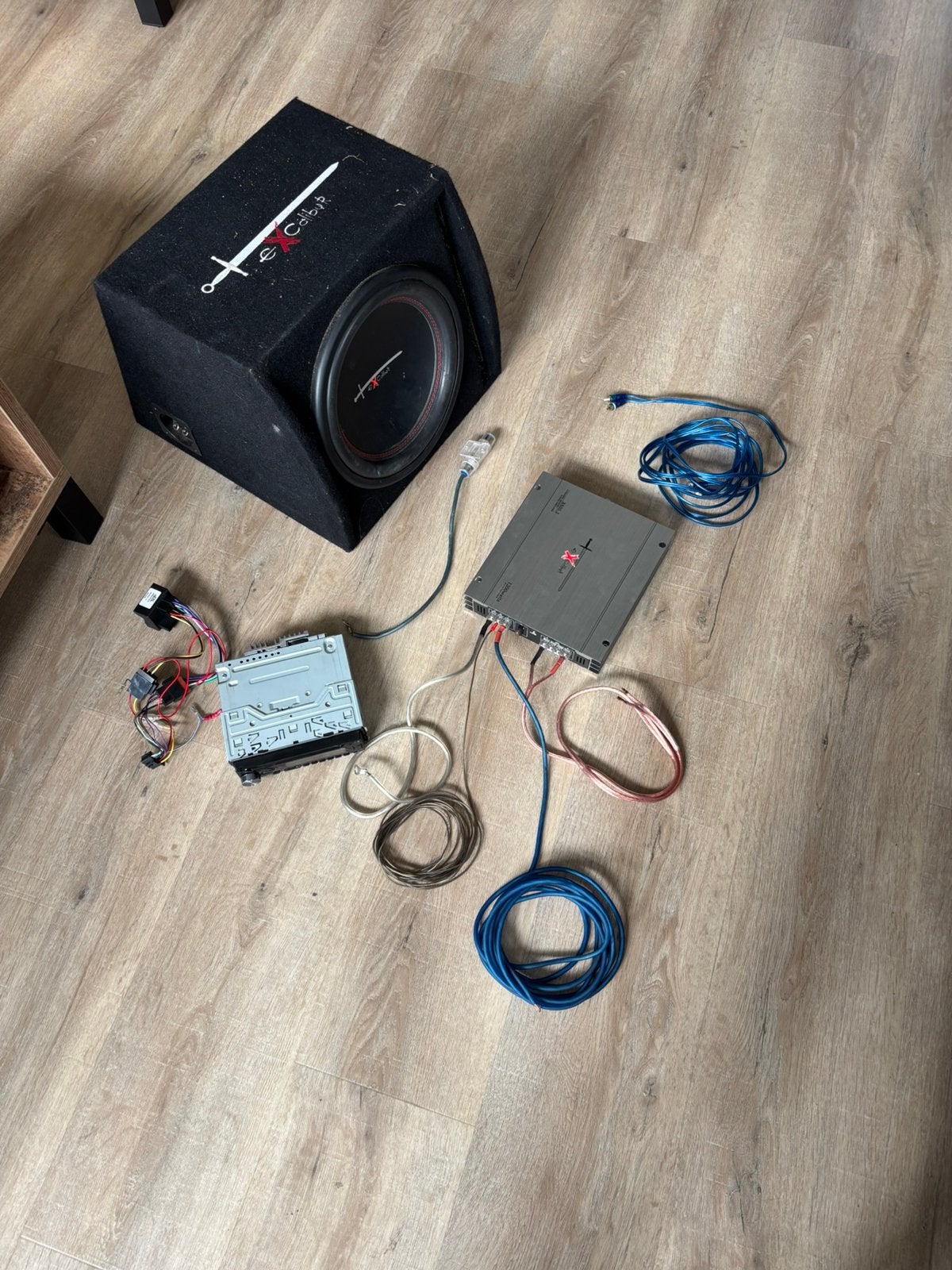 Subwoofer met radio, Ophalen, Gebruikt