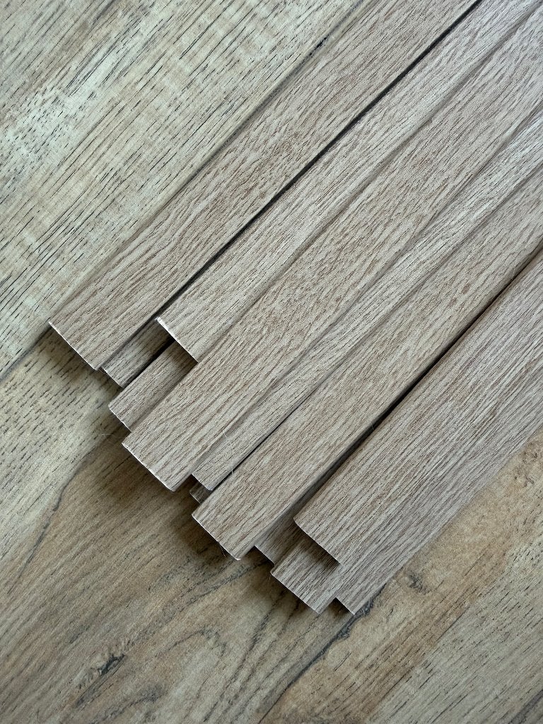 Plakplint Goudbruin Eiken (10 stuks), Ophalen, Nieuw, Mdf, 200 tot 250 cm