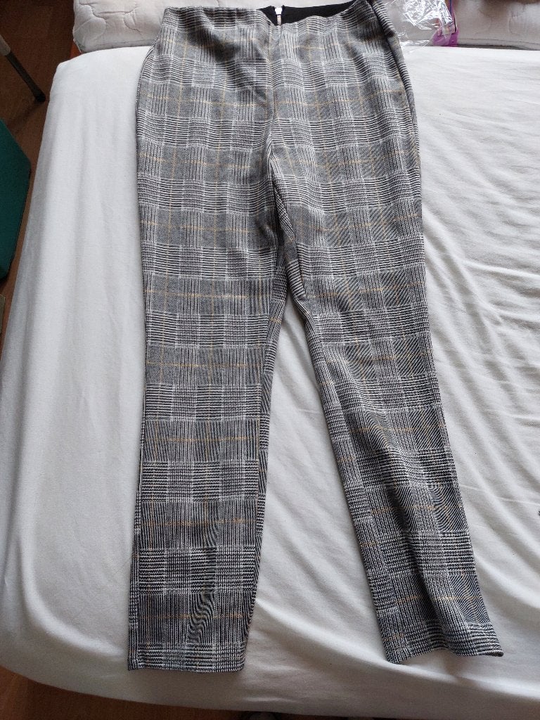 grijs geruite lange broek H&M maat M, Ophalen, Gedragen, Grijs, Lang