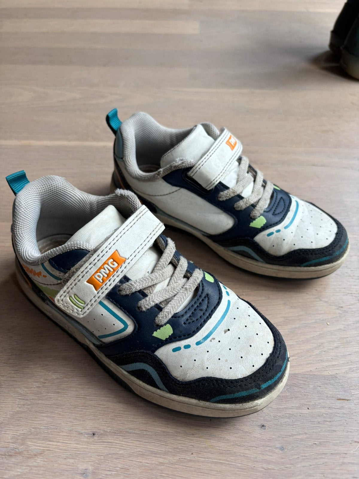 Primigi sneakers size 30, Ophalen, Gebruikt, Schoenen, Jongen