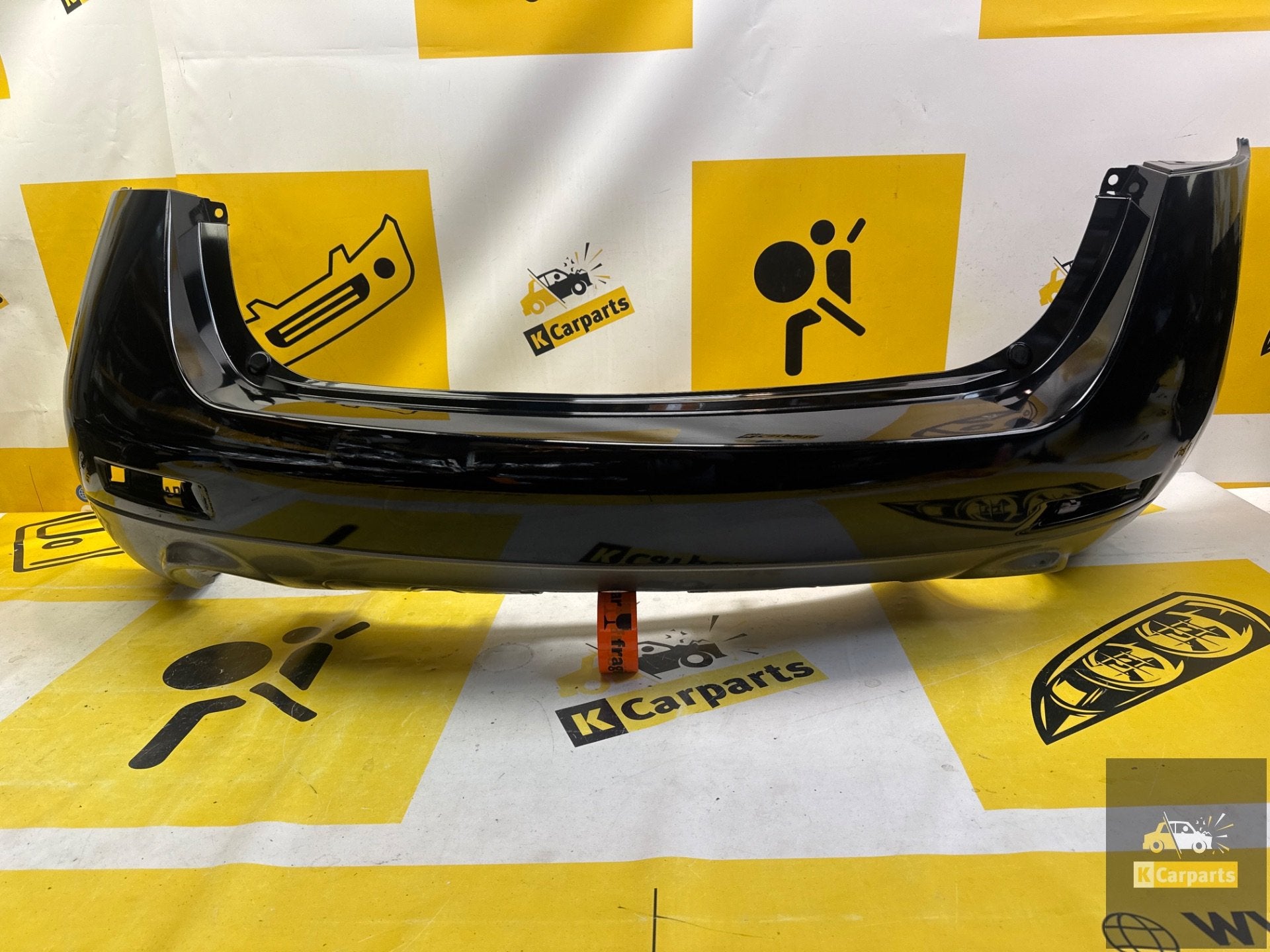 NISSAN MURANO 850221AA0H Achterbumper Origineel, Takashima 1-chome 1-1
220-8686  Yokohama, Ophalen of Verzenden, Achter, Bumper