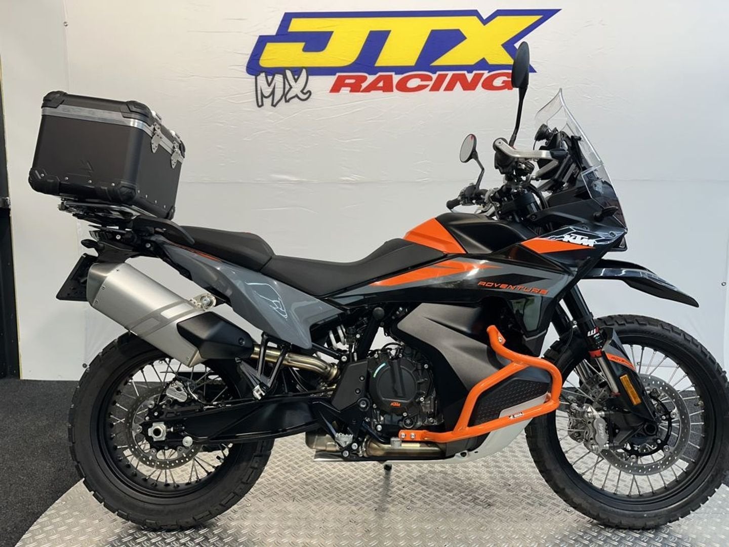 KTM 890 ADVENTURE BLACK, 2 cilinders, KTM, Motorrijbewijs A, Onbekend