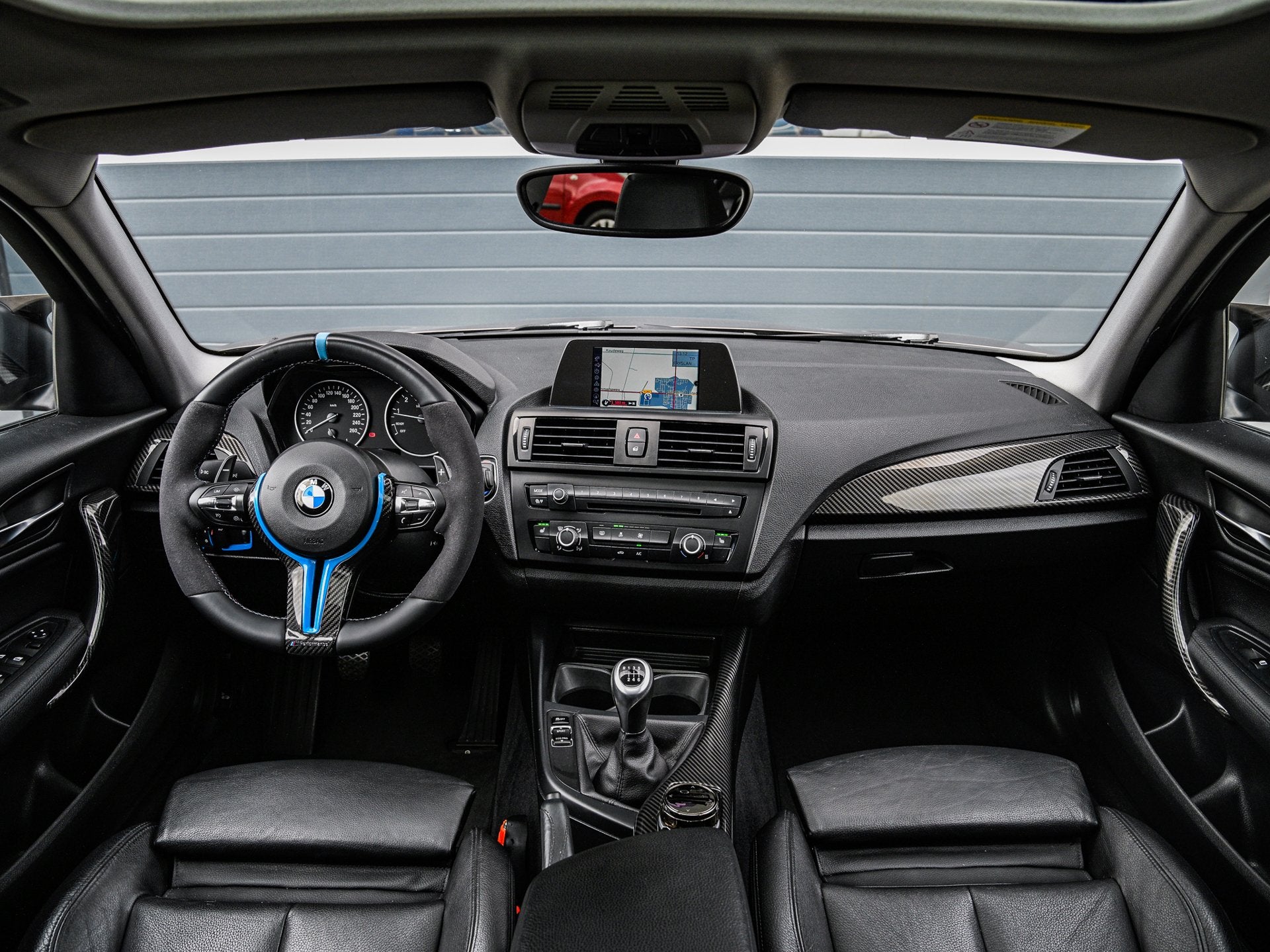 BMW 1-serie 114i Upgrade Edition | Leder | Schuifdak | Xenon, 1-Serie, Euro 5, Achterwielaandrijving, Gebruikt