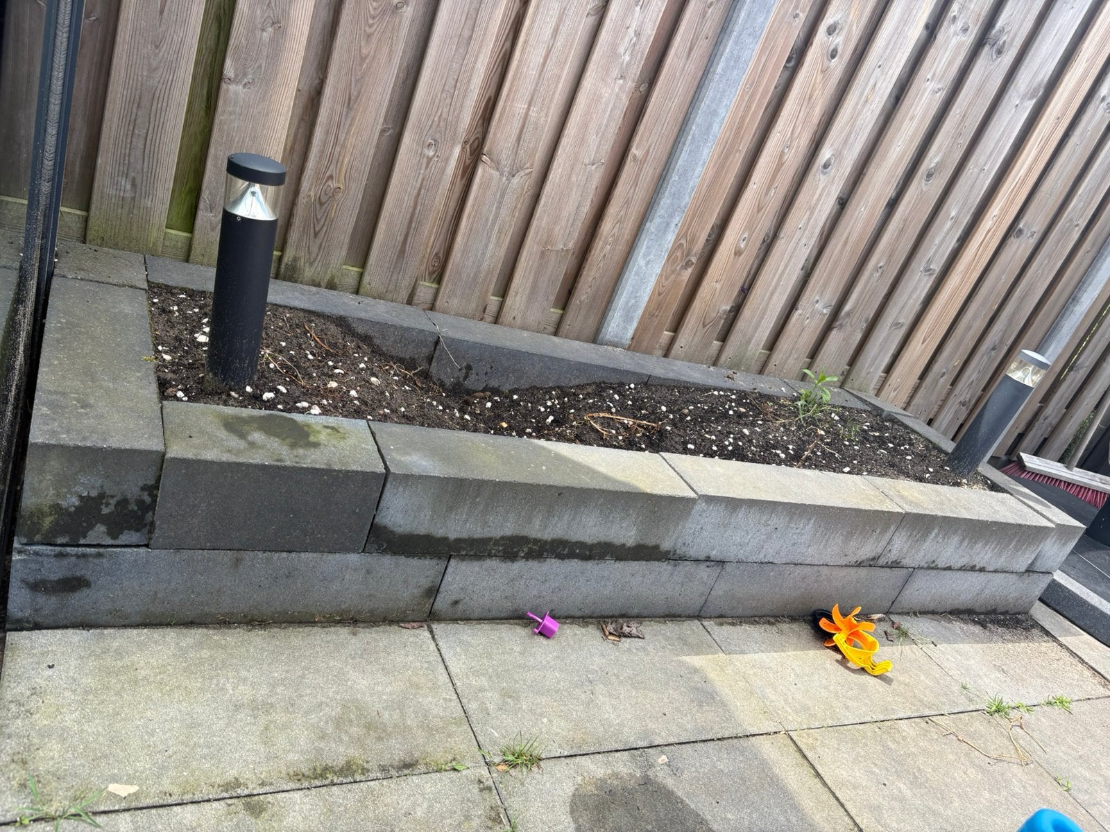 GRATIS Antraciet blokken, Tuin en Terras, Ophalen, Gebruikt, Overige typen, Minder dan 5 m²