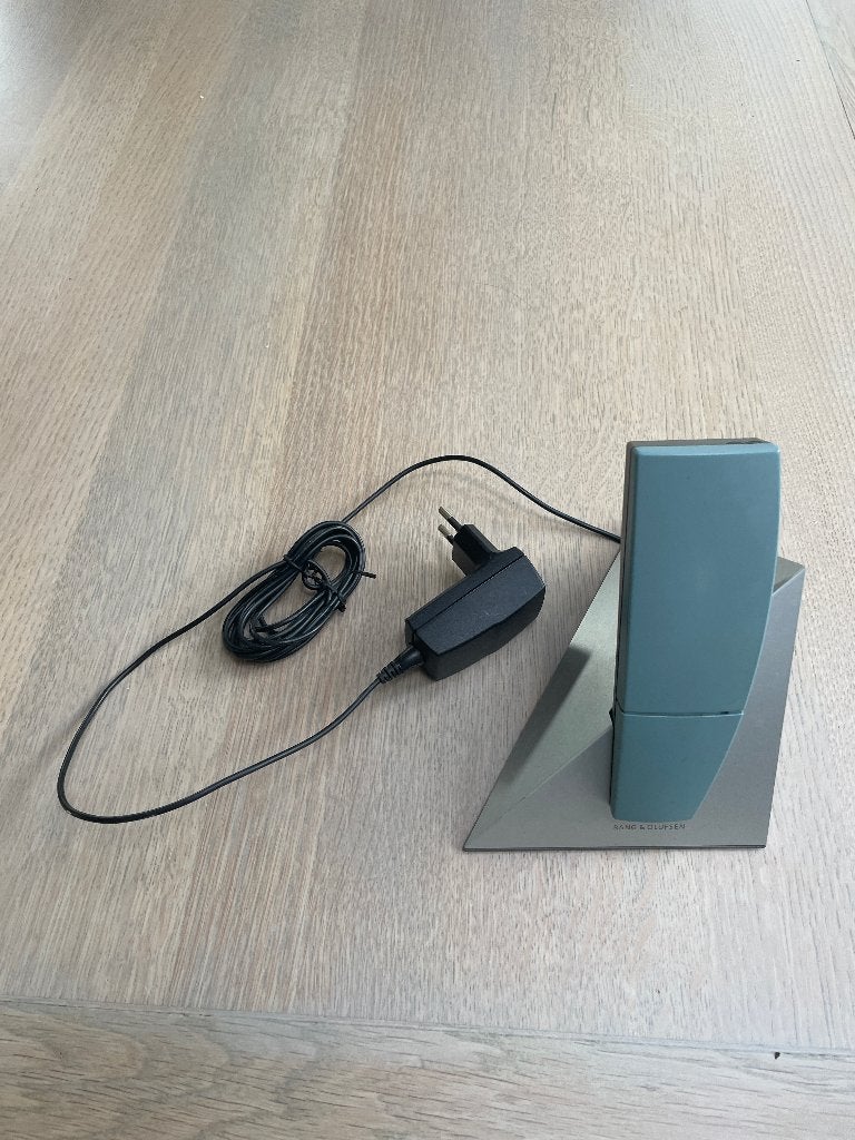 Bang & Olufsen BeoCom 6000 met tafellader – lichtblauw, Ophalen of Verzenden, Gebruikt, 1 handset