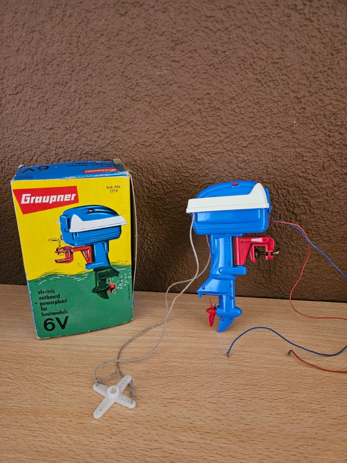 Graupner 1719 elektrische buitenboordmotor, Ophalen of Verzenden, Gebruikt