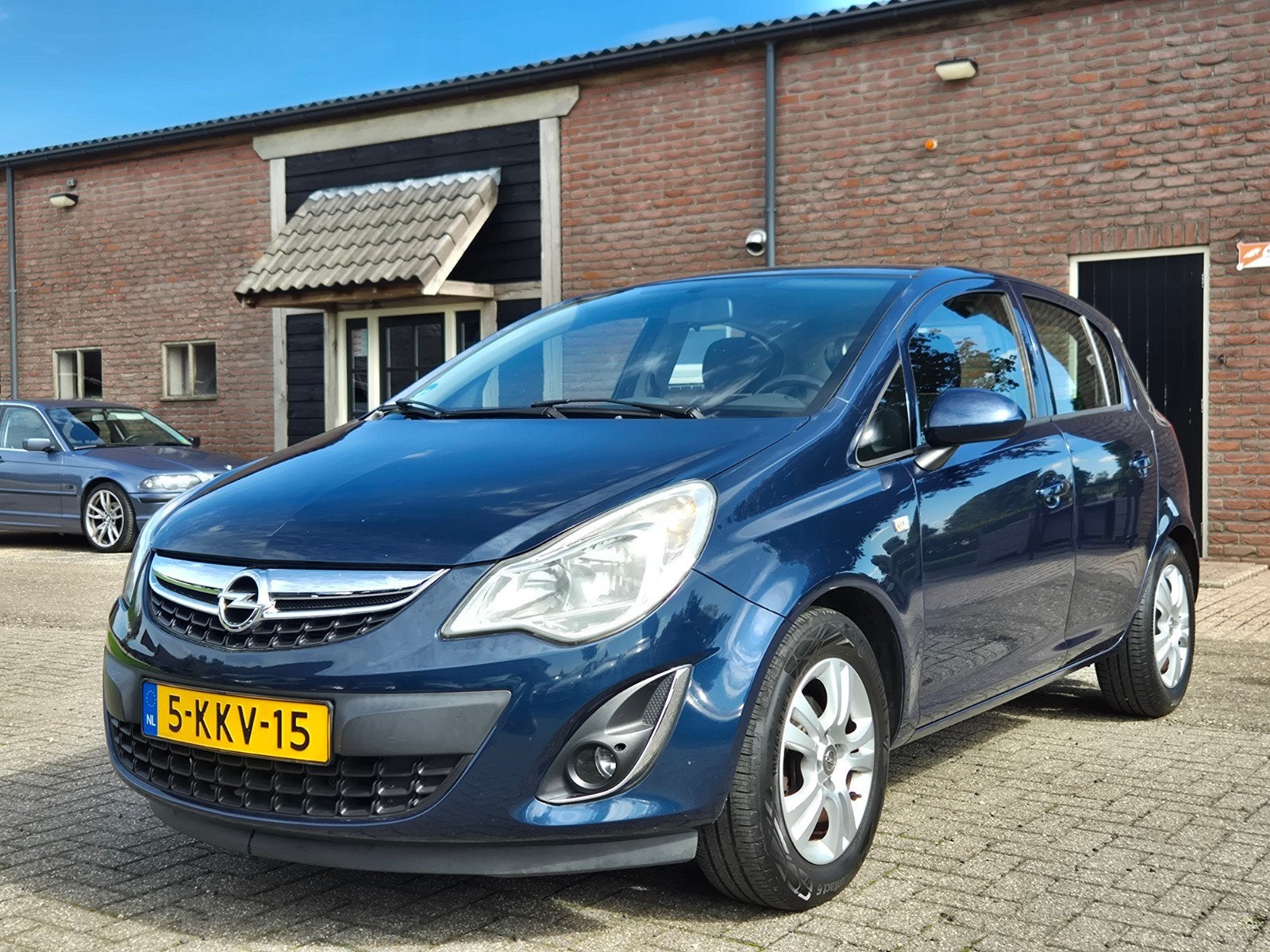 Opel Corsa 1.2 16V 5D 2013 Blauw I Trekhaak I Airco I PDC, Voorwielaandrijving, Zwart, 4 cilinders, Parkeersensor