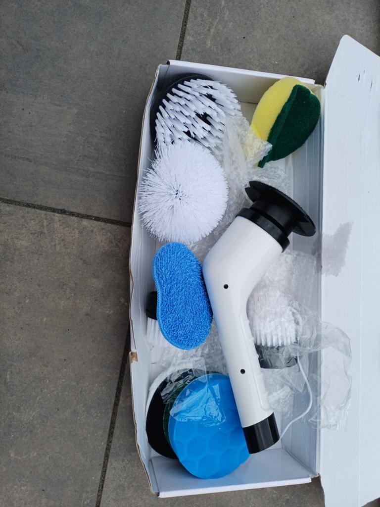 Schoonmaak borstel, Ophalen, Zo goed als nieuw