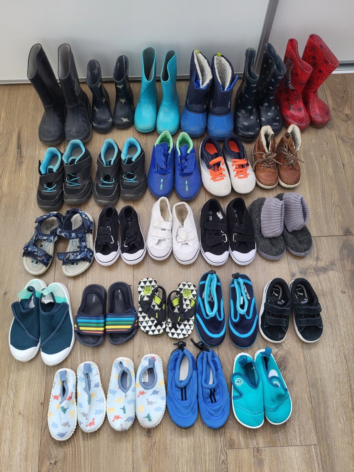 25 paar jongensschoenen en laarzen, Kinderen en Baby's, Ophalen of Verzenden