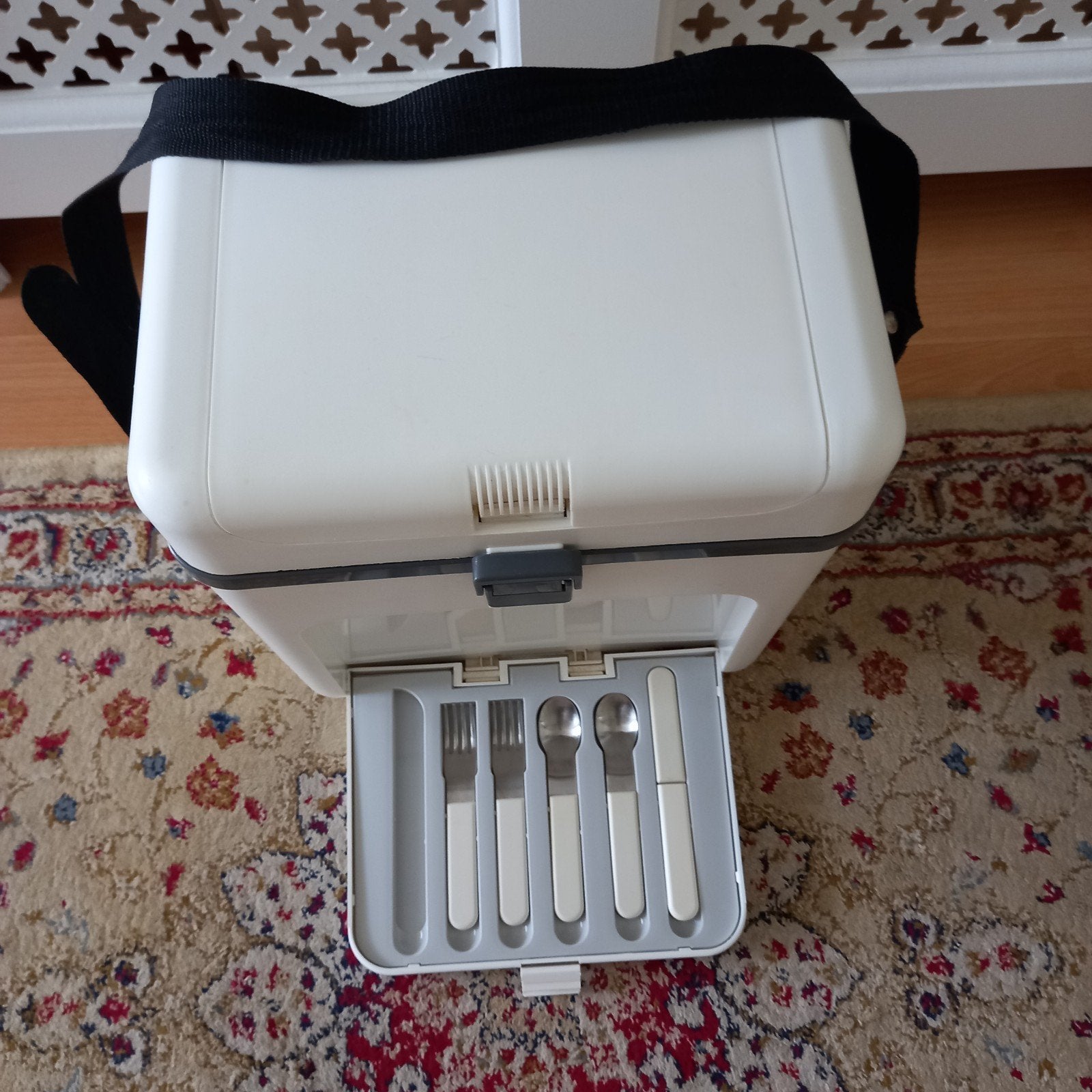 Camping set: koelbox, krukje, waterkan, bestek, organizer, Caravans en Kamperen, Ophalen of Verzenden