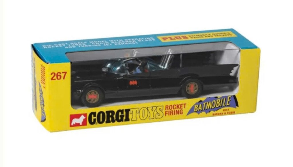 Batmobile met trekhaak / blisterdoos Corgi NEW 1:46 # 267