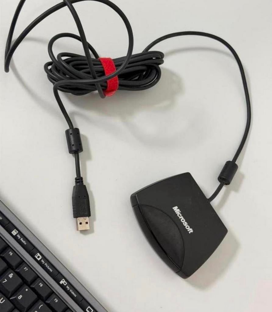 Microsoft Remote Keyboard Media center draadloos toetsenbord, Ophalen of Verzenden, Zo goed als nieuw, Draadloos, H