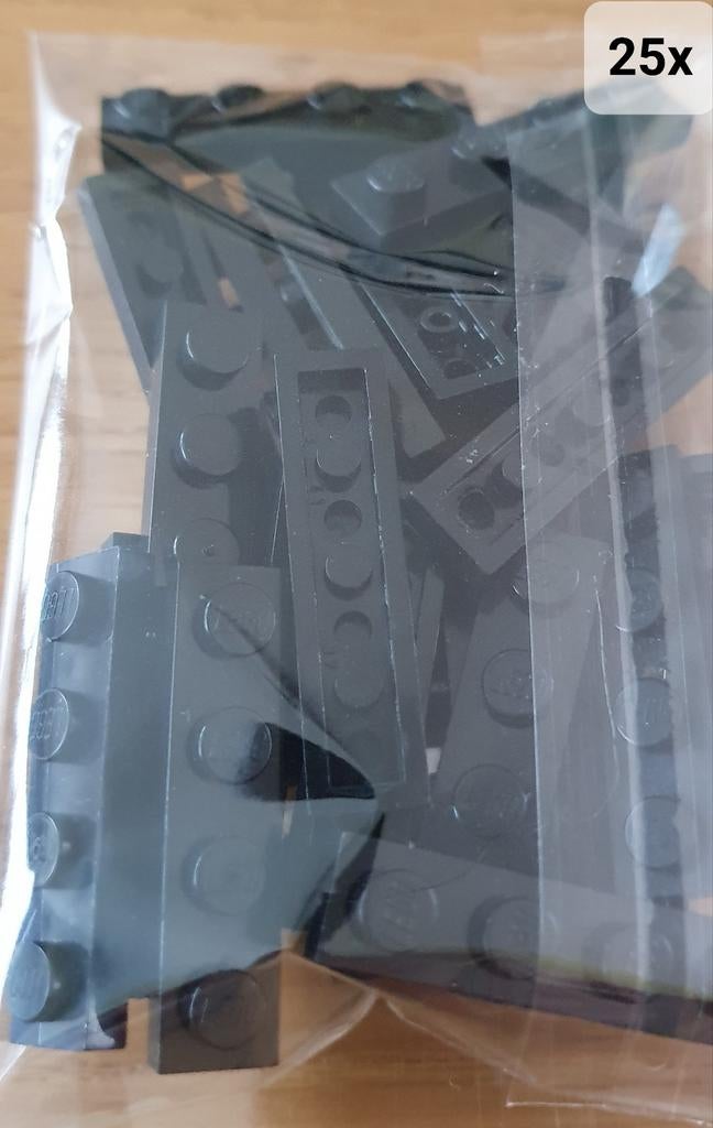 25x LEGO zwarte Plaatjes - Gebruikt, Gebruikt, Overige thema's, Lego, Ophalen of Verzenden