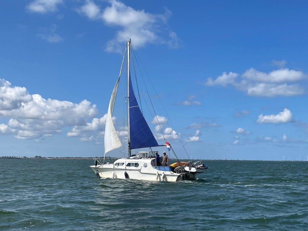 kajuit catamaran  Catalac 9 meter - verkocht, Ophalen, Gebruikt, 1.95 meter, Binnenboordmotor