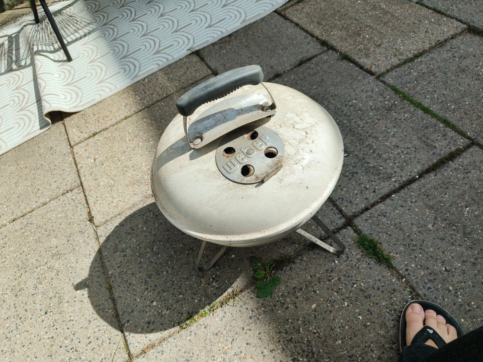 Gebruikte Weber Barbecue - Compact en Functioneel, Tuin en Terras, Houtskoolbarbecues, Ophalen of Verzenden, Gebruikt, Weber