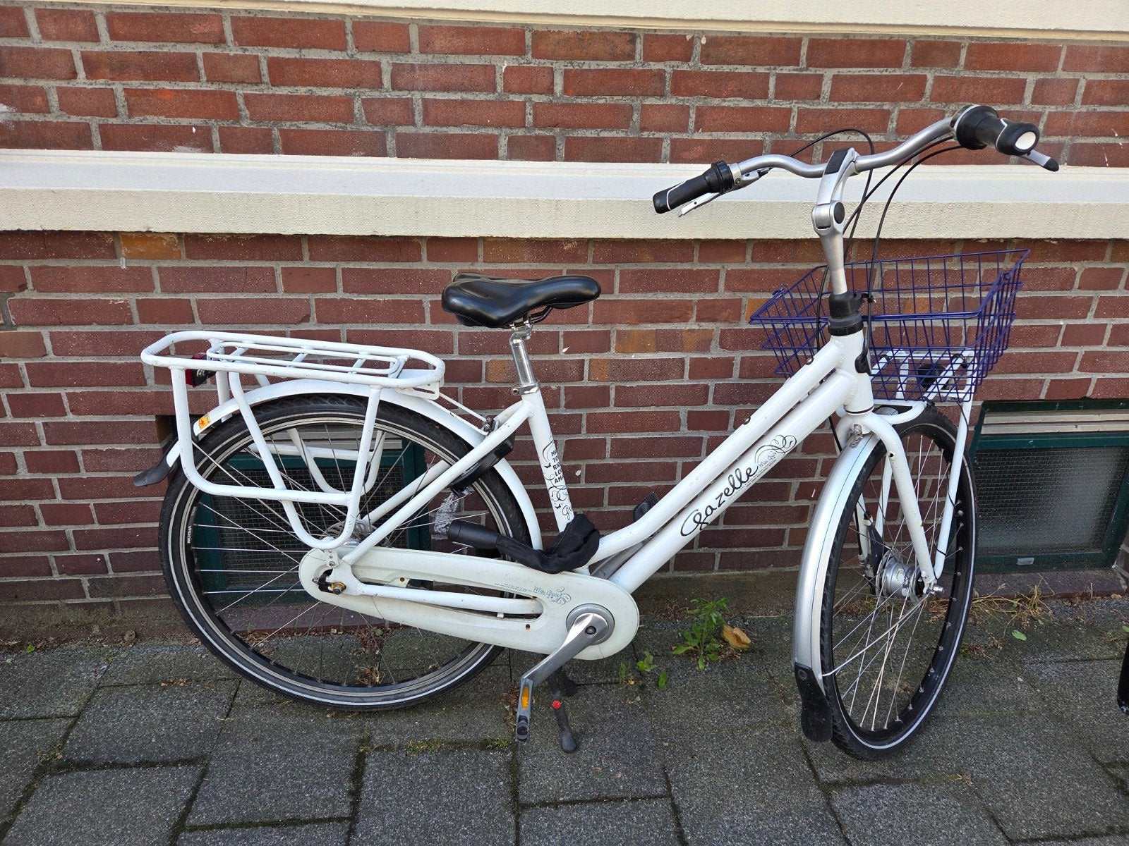 Gazelle damesfiets met mandje en bagagedrager, Fietsen en Brommers, Ophalen, Gebruikt, Velgrem, Versnellingen
