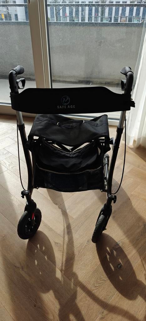 Safe age rollator, Diversen, Rollators, Ophalen