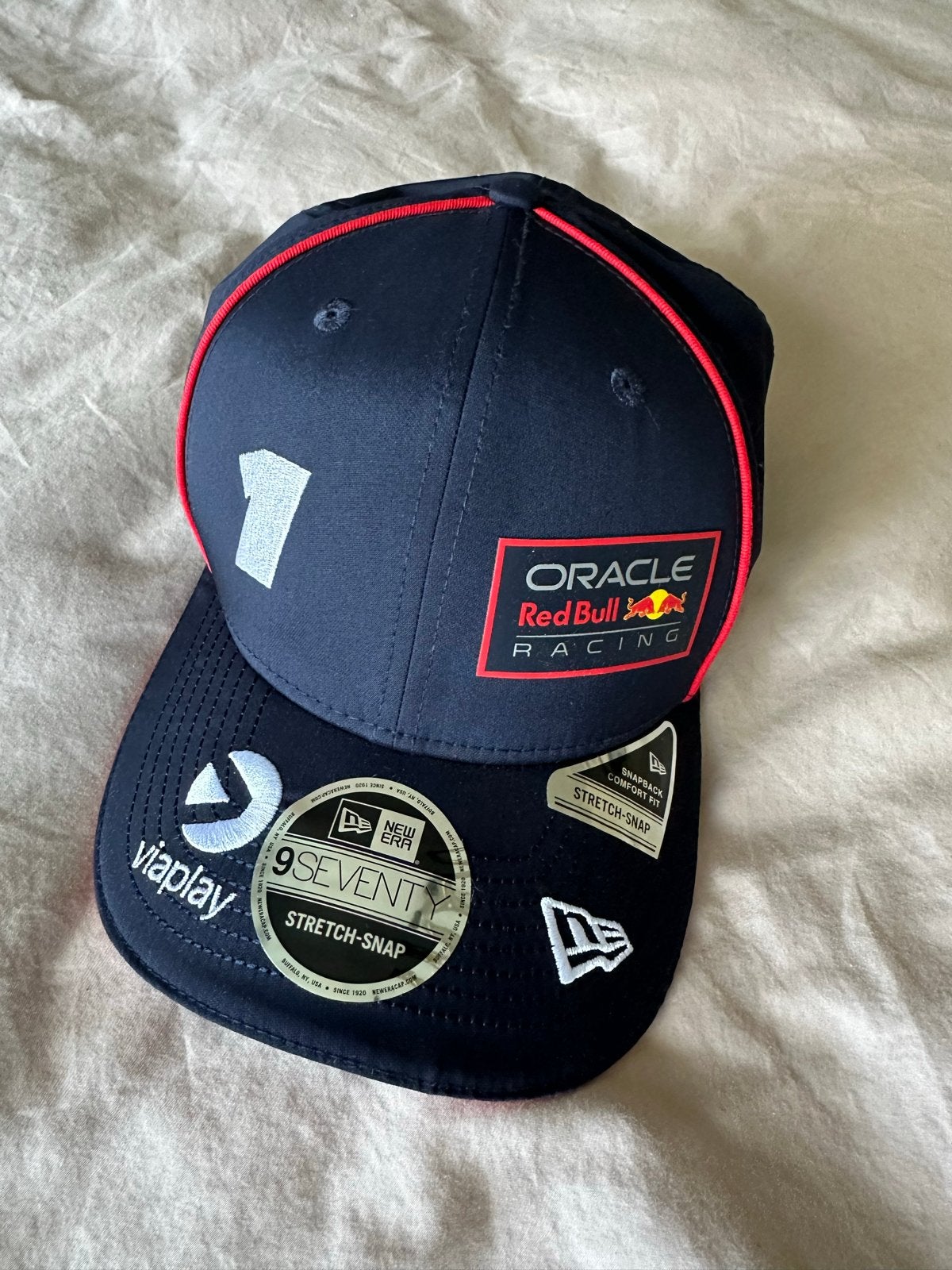 Oracle Red Bull Racing Max Verstappen Driver Cap 2025, Ophalen of Verzenden, Nieuw, One size fits all, Pet
