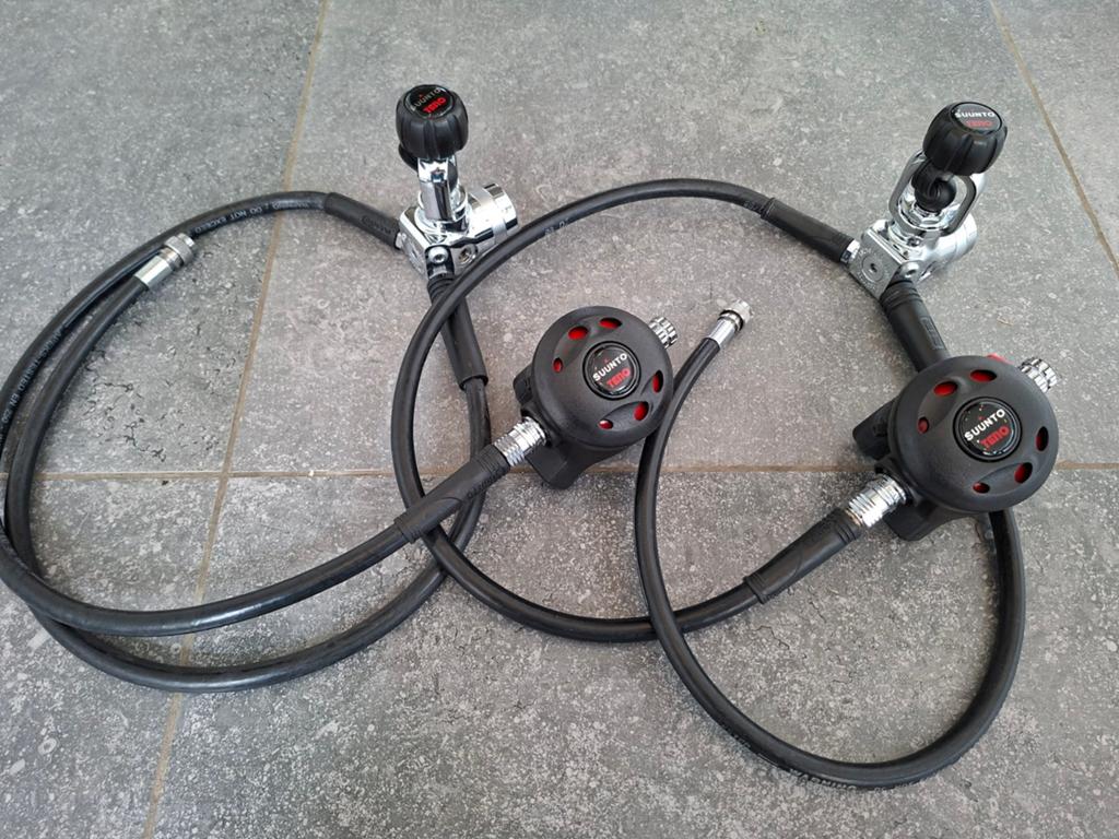 2x apeks xtx 200 automatenset, Watersport en Boten, Duiken, Ophalen of Verzenden, Zo goed als nieuw