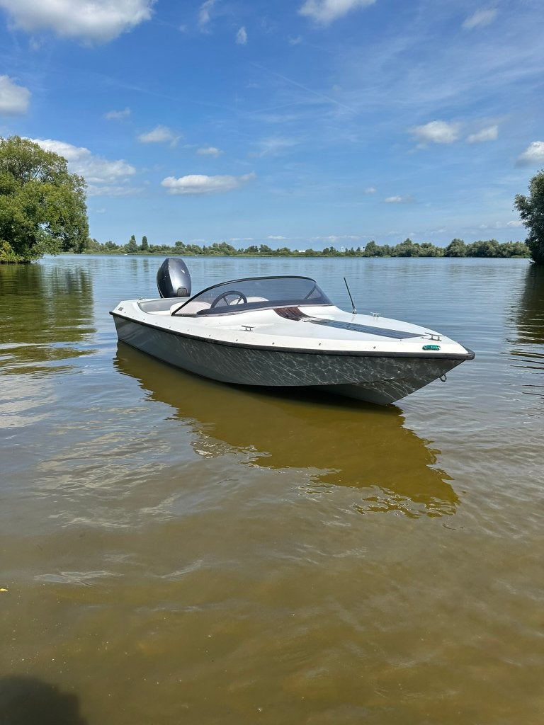 berko triumph speedboot met 25 pk yamaha 4 takt powertrim, Watersport en Boten, Speedboten, Ophalen, Overige merken, Viertaktmotor