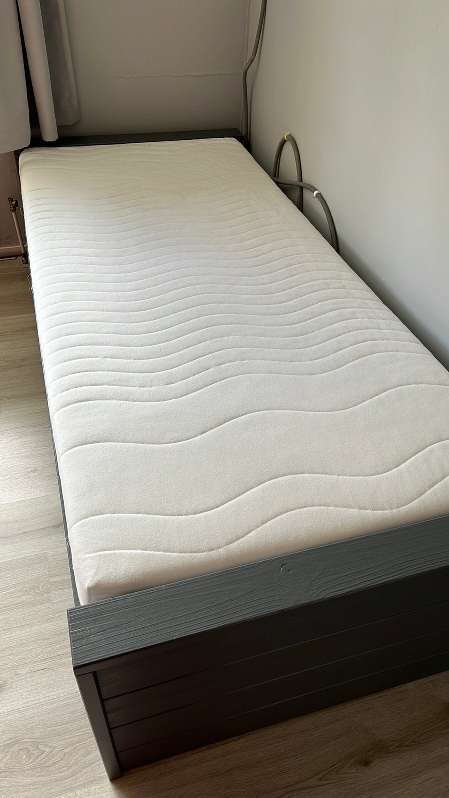 Bed met elektrische bodem, Ophalen, 90 cm, Eenpersoons, 200 cm