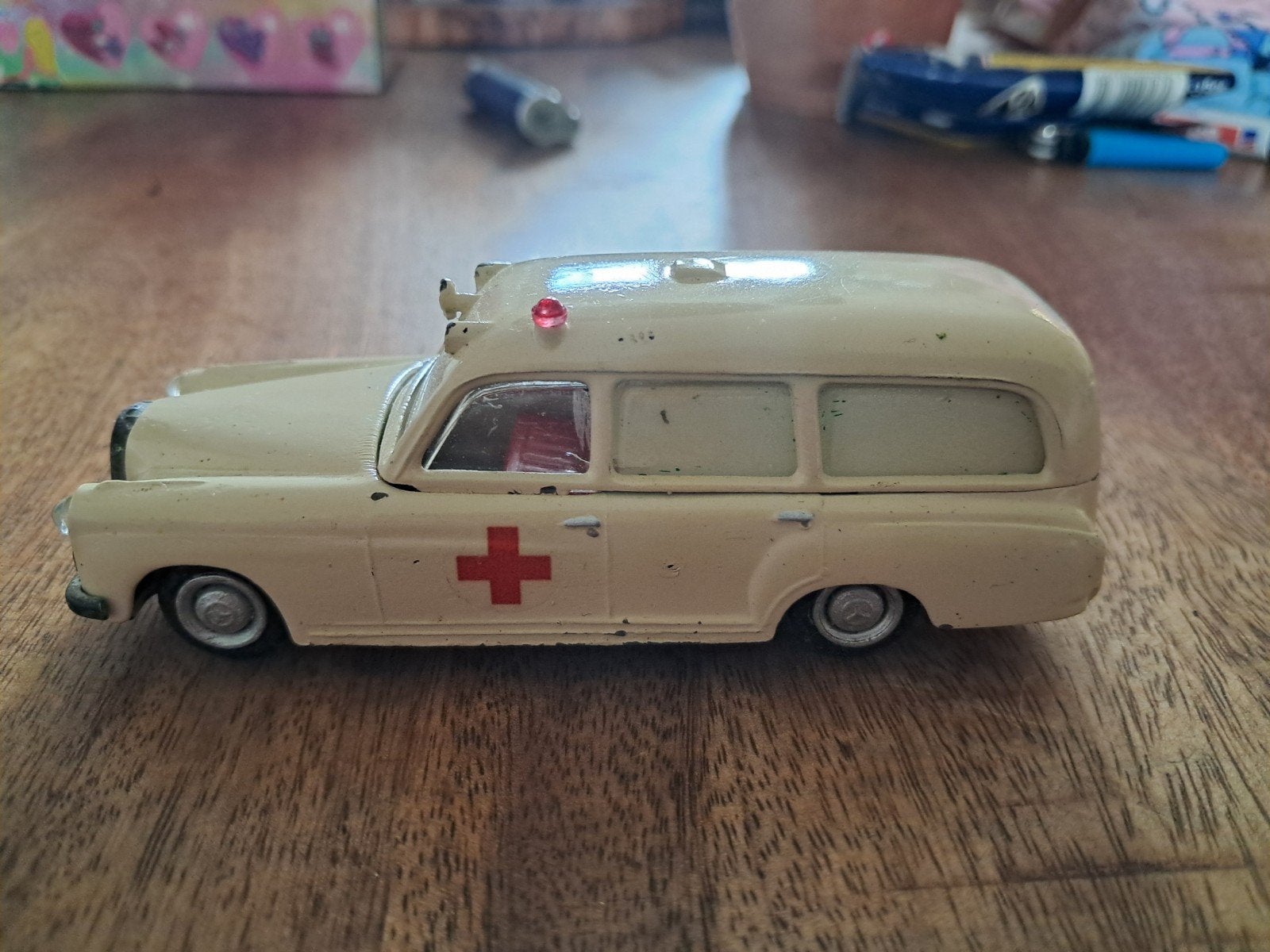 Tekno Mercedes-Benz Ambulance Speelgoedauto, Verzenden, Gebruikt