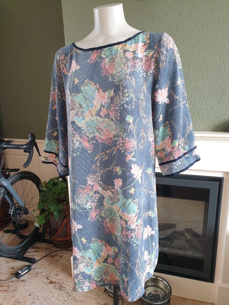 Studio Mo blauwe lange tuniek top jurk 42 L, Kleding | Dames, Jurken, Studio Mo, Maat 42/44 (L), Zo goed als nieuw, Knielengte
