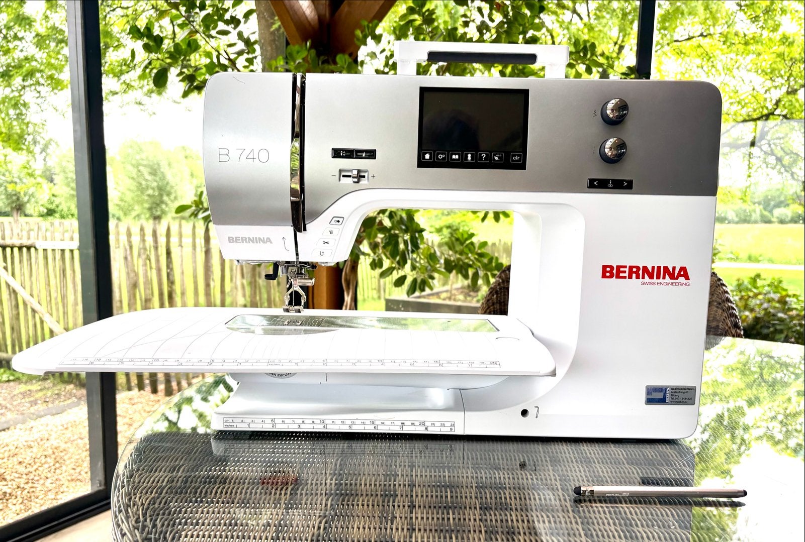 Bernina B740 – zeer nette staat – recent onderhoud gehad, Ophalen, Zo goed als nieuw, Naaimachine, Bernina
