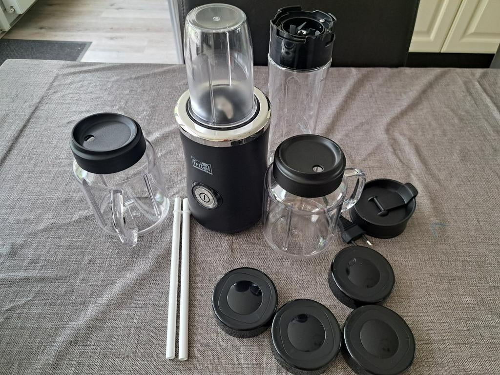 Fritel Blender to Go - Compacte en Krachtige Smoothie Maker, Ophalen of Verzenden, Zo goed als nieuw, Blender to go