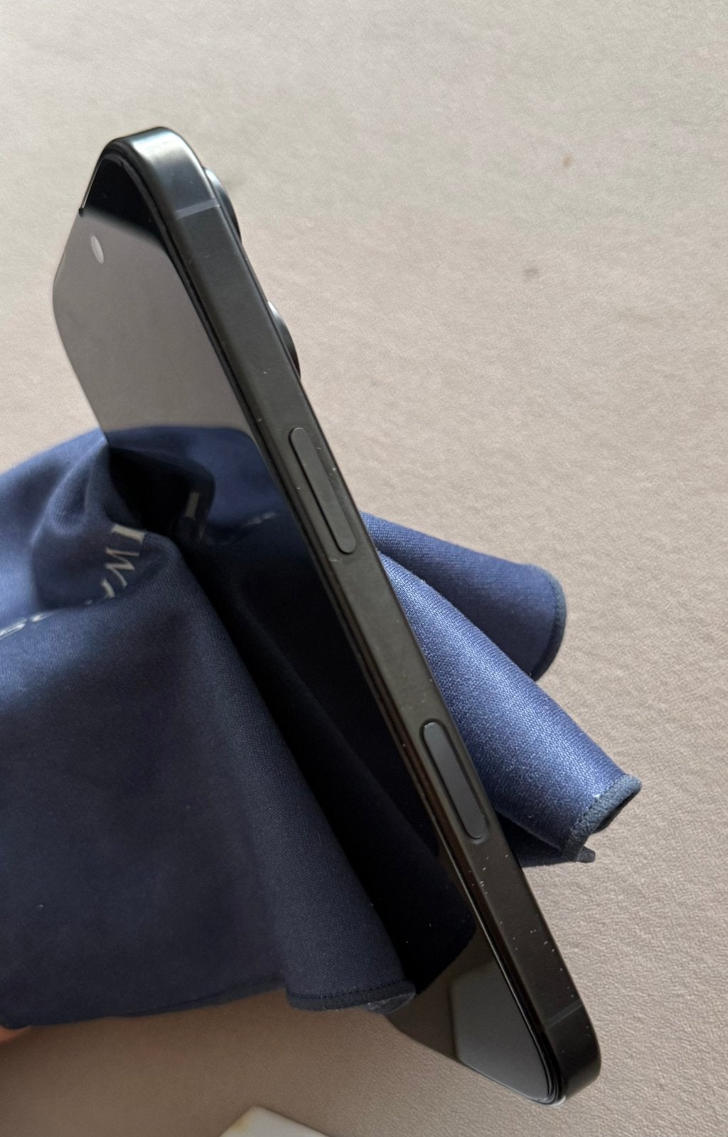 Foto 9 van iPhone 16 Pro 256G, Black Titanium incl doos