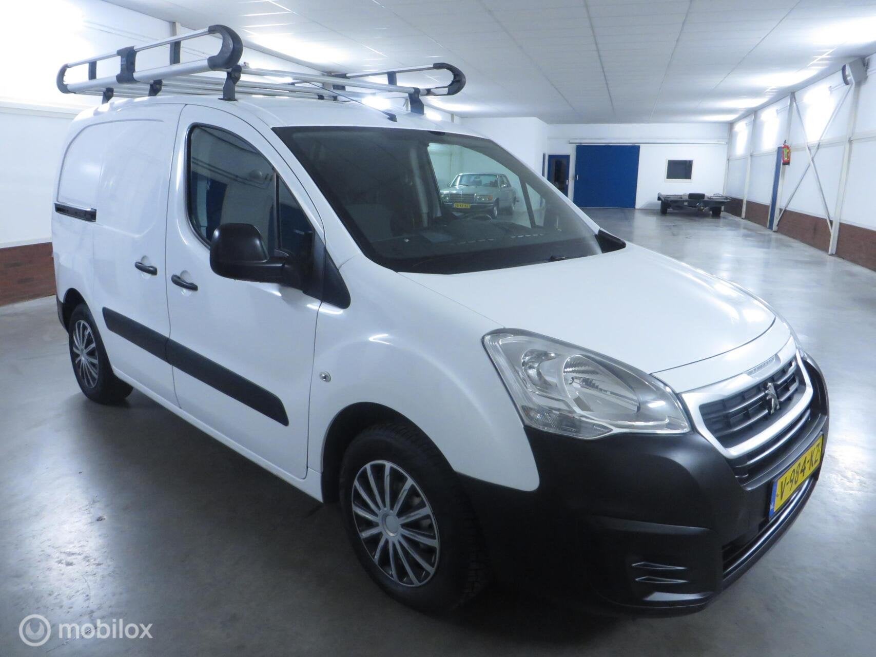 Peugeot Partner bestel 120 1.6 BlueHDi 75 L1 Premium, 4 cilinders, Wit, Origineel Nederlands, Bedrijf