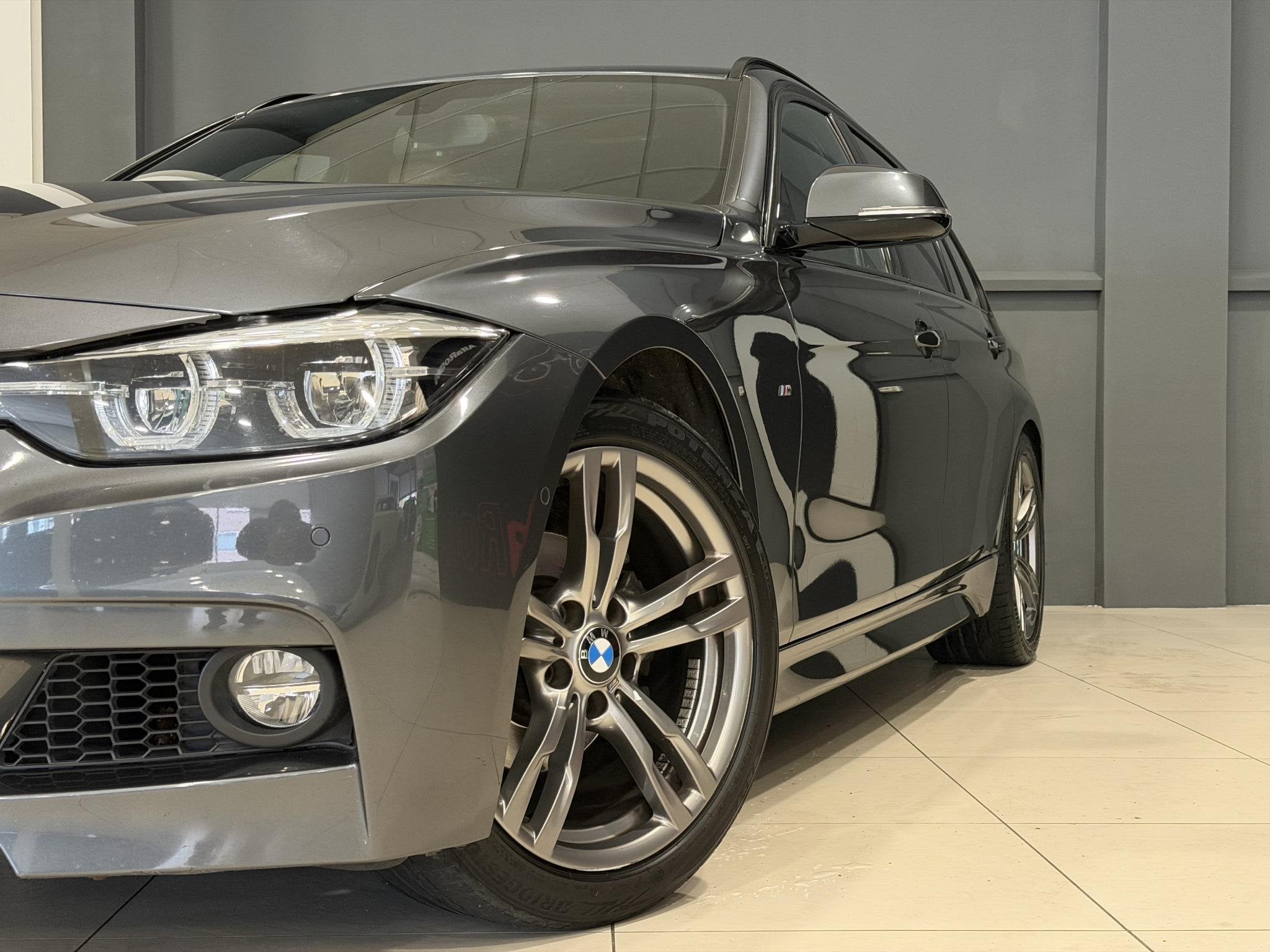 BMW 3-serie Touring 318i M Sport Edition | Trekhaak | M-Spor, Automaat, Gebruikt, Euro 6, 3 cilinders