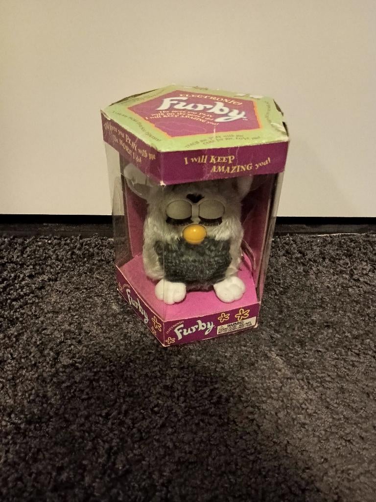 Furby Raccoon Engels werkend in doos, Verzamelen, Speelgoed, Verzenden, Zo goed als nieuw