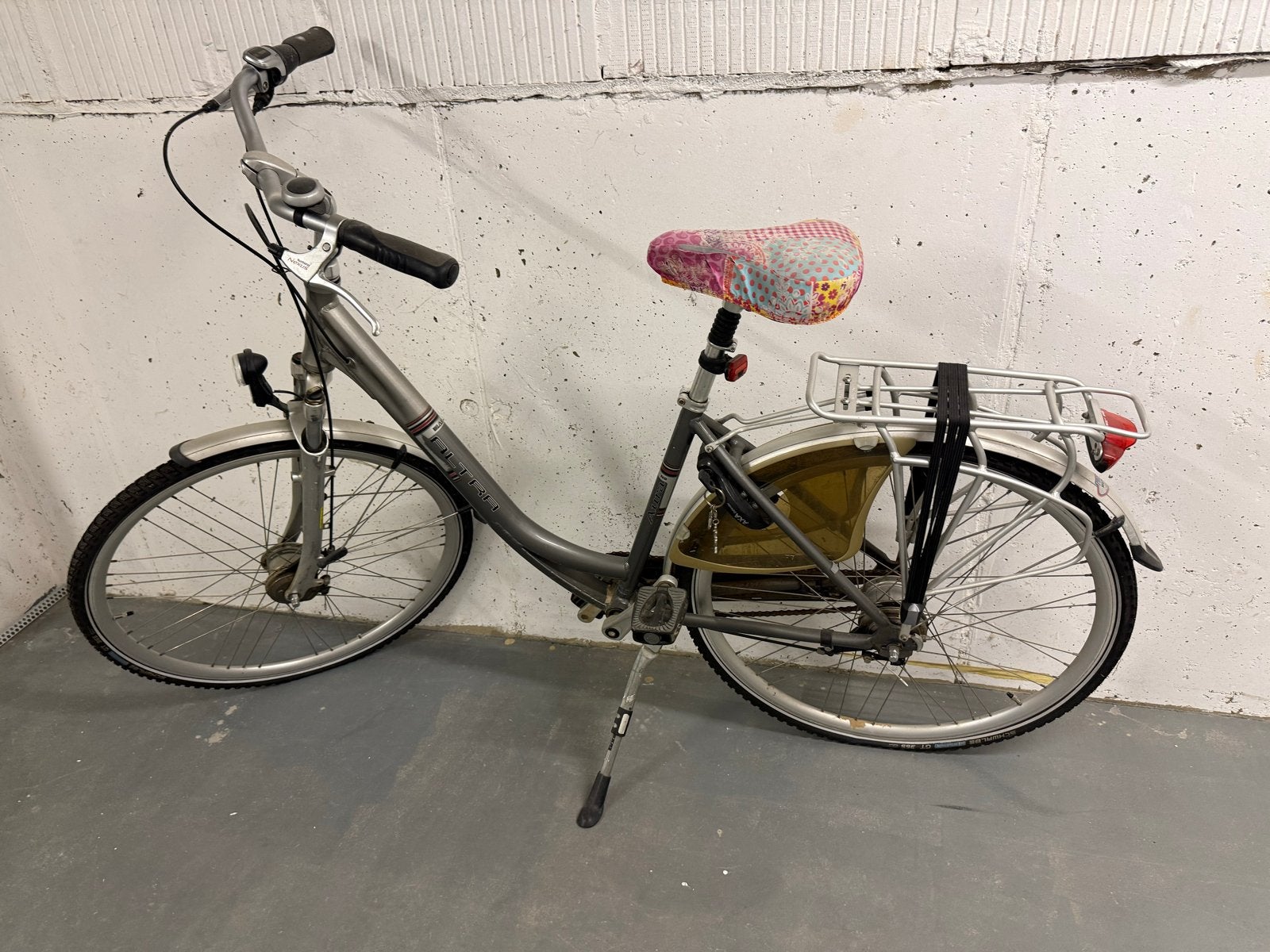 Altra Damesfiets met versnellingen, Versnellingen, Trommelrem, Ophalen, Overige merken