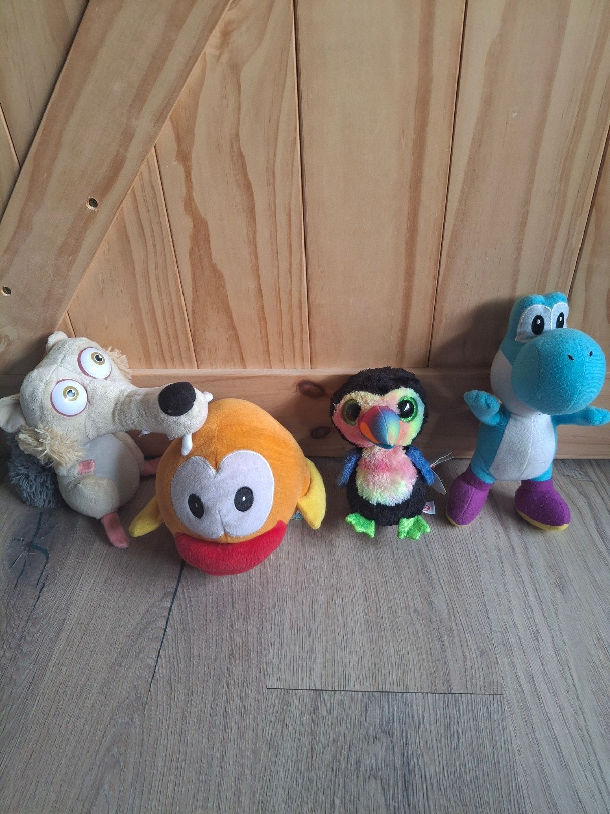 Leuke knuffels: Scrat, Yoshi, Flappy bird en ty beany boo be, Gebruikt, Overige merken, Overige karakters, Overige typen