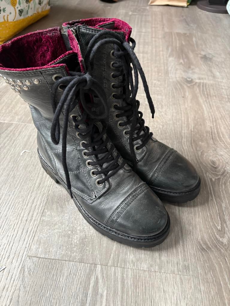 Catarina Martins enkellaarsjes maat 39, Kleding | Dames, Schoenen, Ophalen of Verzenden, Gedragen, Zwart, Lage of Enkellaarzen