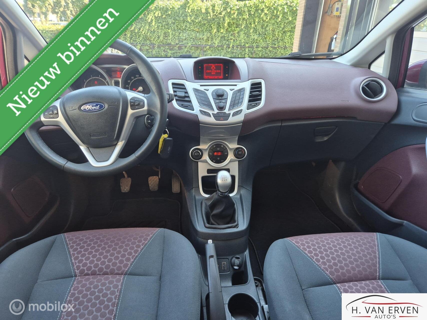Ford Fiesta 1.25 Titanium CLIMA CRUISE PDC NAP, Voorwielaandrijving, Euro 5, 40 €/maand, 1242 cc