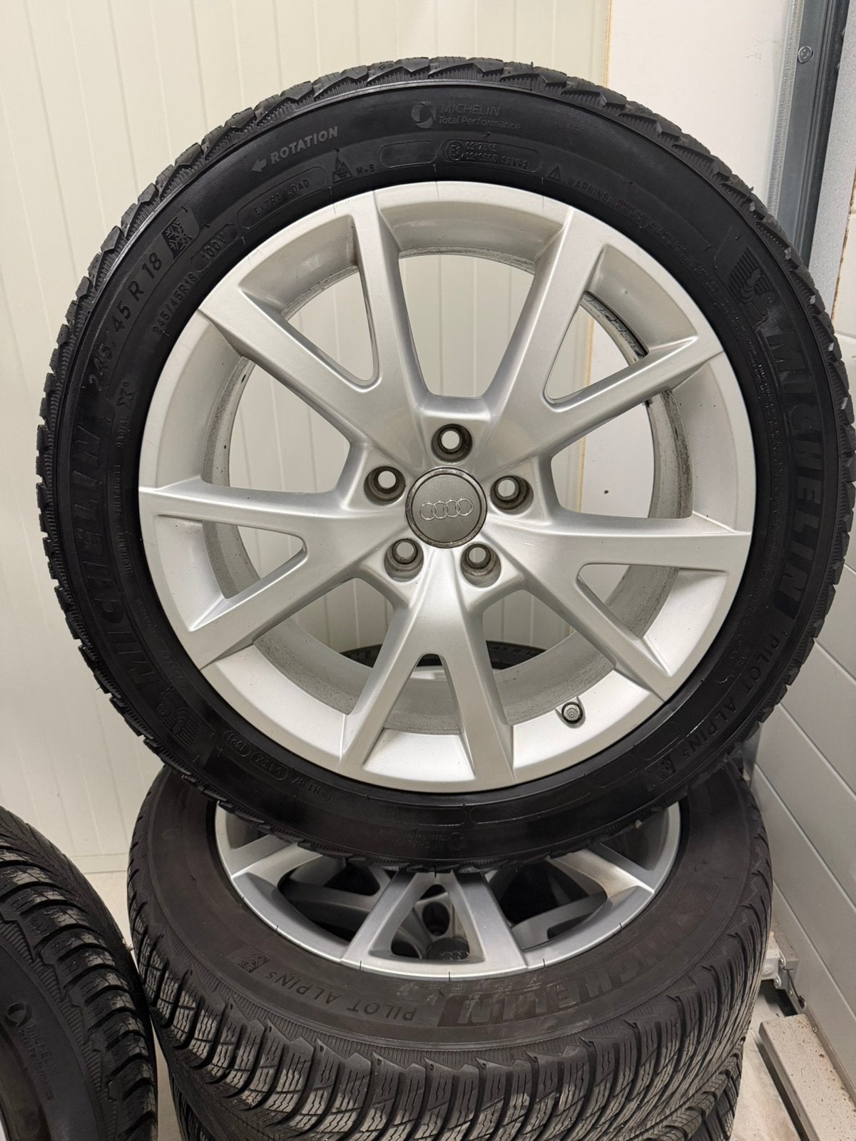 Originele Audi skado velgen 18 inch met winterbanden 5x112, Ophalen of Verzenden, Winterbanden, Banden en Velgen