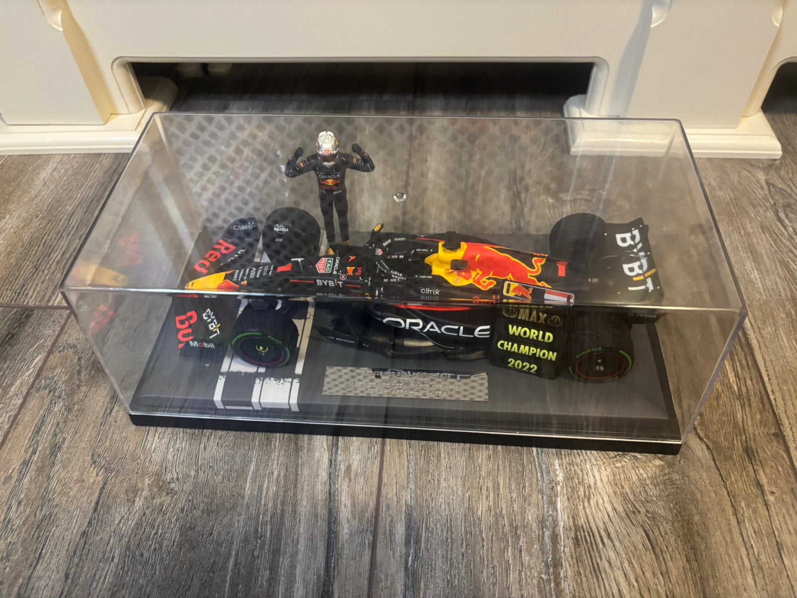 Minichamps 1:18 Verstappen RedBull RB18 Japan GP 2022 Winner, Ophalen, Nieuw, MiniChamps
